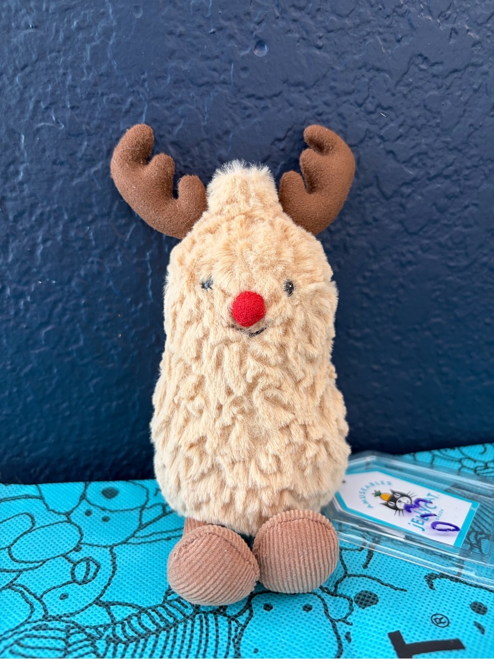 #013 Authentic Jellycat Small Amuseable Peanut Reindeer NWT - Retired & Rare